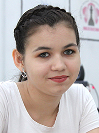 Александра Горячкина