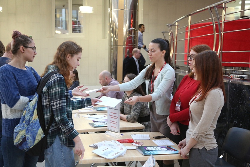 День занятости: работа ищет студентов — Парламентская газета «Тюменские ...